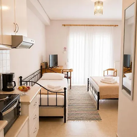 Elias Apartament *